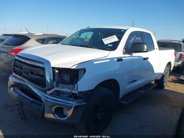 Продажа на аукционе авто 2013 Toyota Tundra Grade 5.7l V8, vin: 5TFRY5F17DX138385, номер лота: 44816466