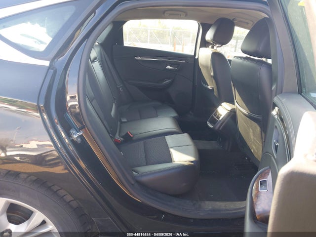 44816484 :رقم المزاد ، 1G1125S34FU101183 vin ، 2015 Chevrolet Impala 2lt مزاد بيع
