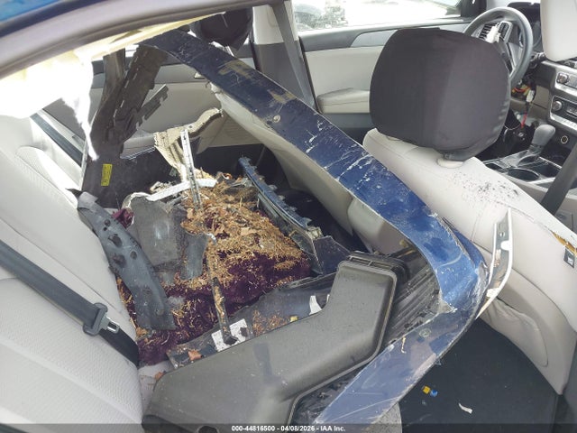 44816500 :رقم المزاد ، 5NPE24AA3KH775929 vin ، 2019 Hyundai Sonata Eco مزاد بيع