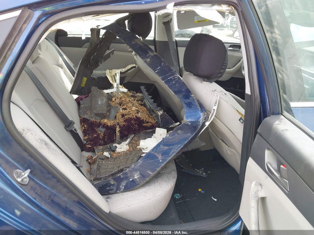44816500 :رقم المزاد ، 5NPE24AA3KH775929 vin ، 2019 Hyundai Sonata Eco مزاد بيع