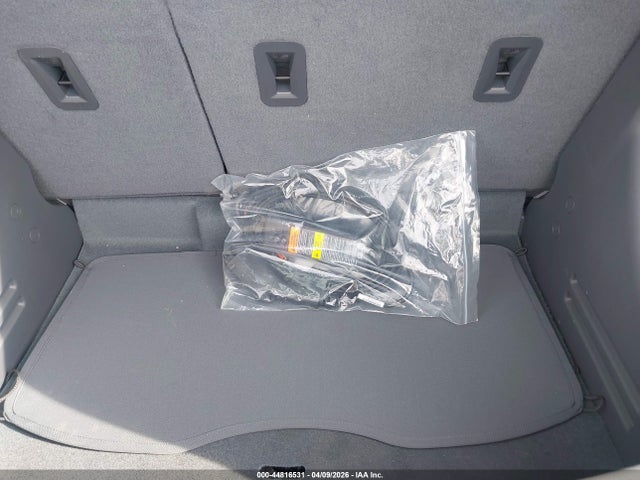 1G1FW6S01J4133281 Chevrolet BOLT EV LT
