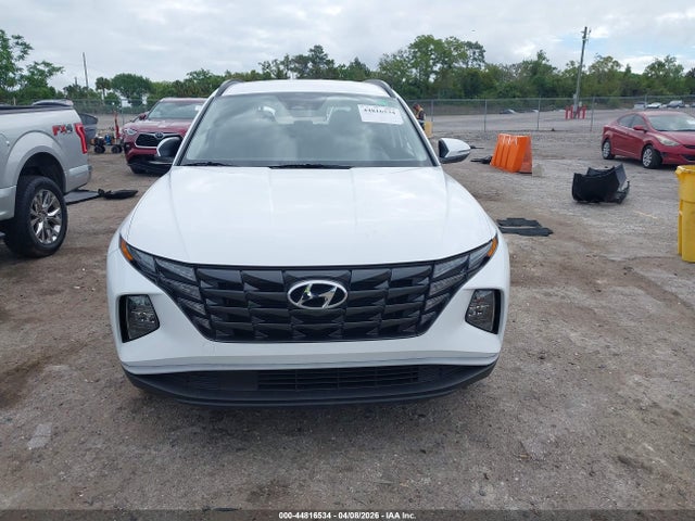 44816534 :رقم المزاد ، KM8JB3AE1NU076073 vin ، 2022 Hyundai Tucson Sel مزاد بيع