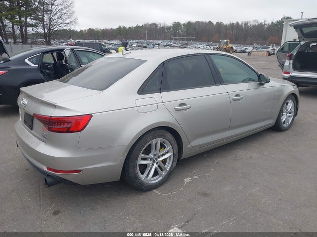 44816535 :رقم المزاد ، WAUANAF45HN012503 vin ، 2017 Audi A4 2.0t Premium مزاد بيع