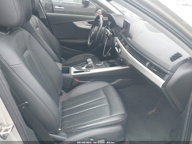 44816535 :رقم المزاد ، WAUANAF45HN012503 vin ، 2017 Audi A4 2.0t Premium مزاد بيع