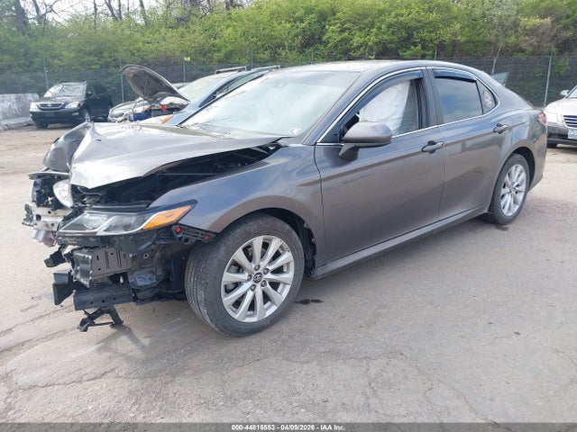 4T1B11HK5JU143372 Toyota CAMRY LE