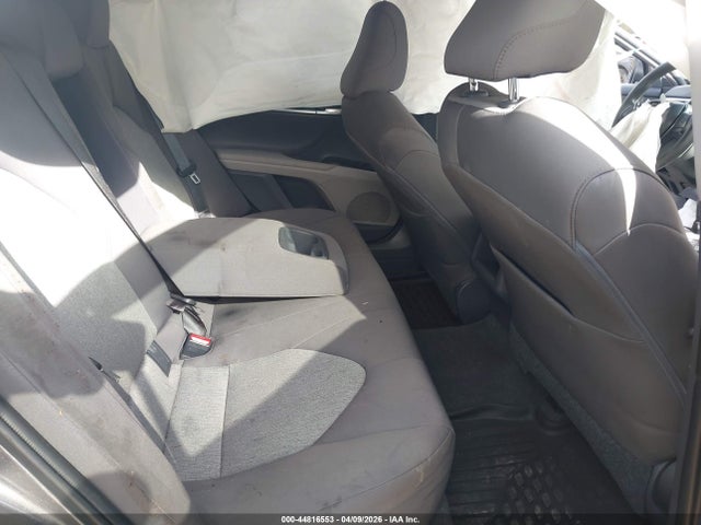 4T1B11HK5JU143372 Toyota CAMRY LE