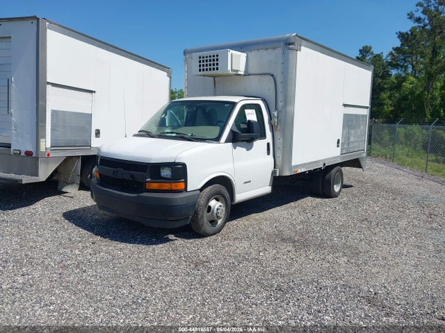 Продажа на аукционе авто 2017 Chevrolet Express Cutaway 4500 Series, vin: 1GB6GUCG8H1127370, номер лота: 44816557