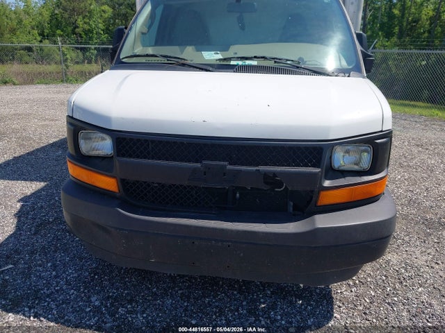 Продажа на аукционе авто 2017 Chevrolet Express Cutaway 4500 Series, vin: 1GB6GUCG8H1127370, номер лота: 44816557