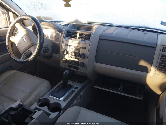 2010 FORD ESCAPE 1FMCU9D70AKA05438 Photo 4