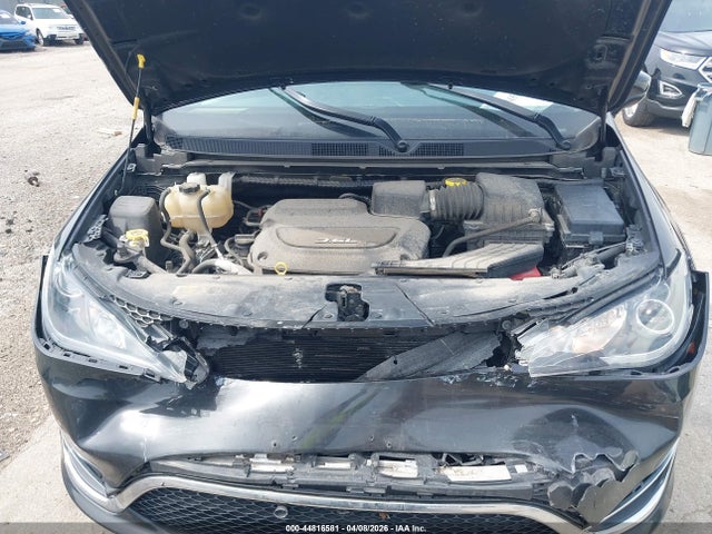 Aukcja sprzedaży 2018 Chrysler Pacifica Touring Plus, vin: 2C4RC1FG8JR294330, numer aukcji: 44816581