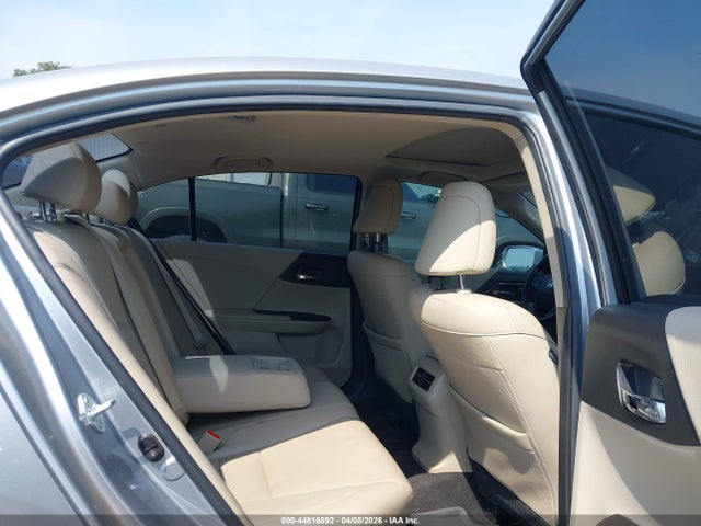 Продажа на аукционе авто 2017 Honda Accord Hybrid Touring, vin: JHMCR6F78HC018765, номер лота: 44816592
