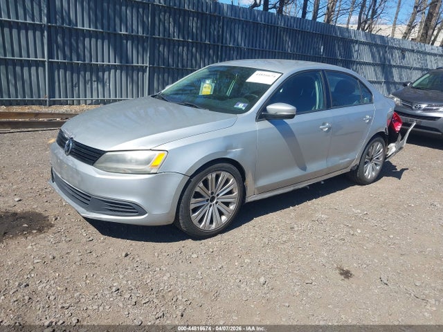 2012 Volkswagen Jetta 2.5l Se მანქანა იყიდება აუქციონზე, vin: 3VWDP7AJXCM317263, აუქციონის ნომერი: 44816674