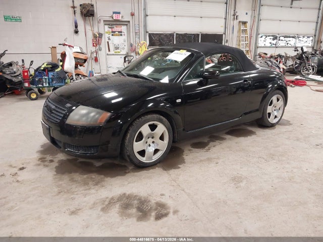 2002 AUDI TT TRUUT28N821041824 Photo 1