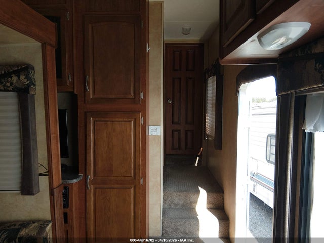 Продаж на аукціоні авто 2011 Jayco Eagle, vin: 1UJCJ0BP3B1PM0112, номер лоту: 44816702