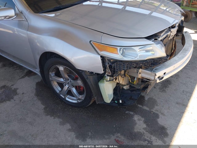 44816733 :رقم المزاد ، 19UUA8F5XAA009978 vin ، 2010 Acura Tl 3.5 مزاد بيع