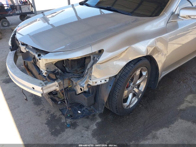44816733 :رقم المزاد ، 19UUA8F5XAA009978 vin ، 2010 Acura Tl 3.5 مزاد بيع