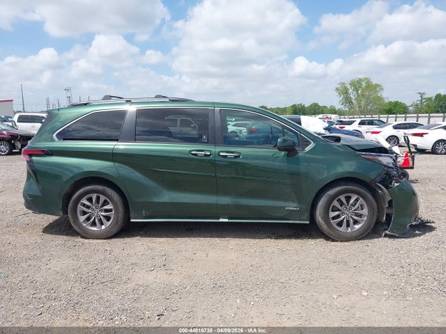 2021 Toyota Sienna Xle მანქანა იყიდება აუქციონზე, vin: 5TDJSKFCXMS036356, აუქციონის ნომერი: 44816738