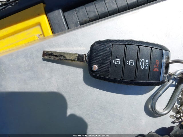KIA Optima Lx 2016 5XXGT4L37GG018636 Image 11