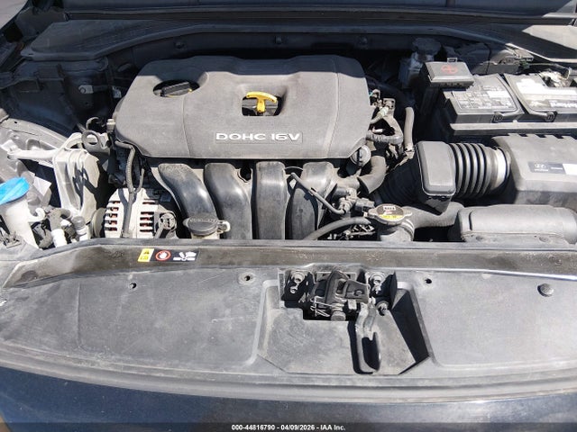 2018 Hyundai Elantra Sel მანქანა იყიდება აუქციონზე, vin: 5NPD84LF8JH255601, აუქციონის ნომერი: 44816790