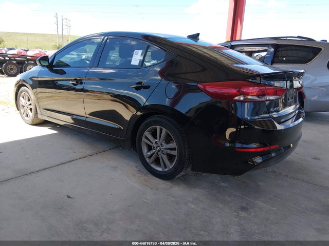 2018 Hyundai Elantra Sel მანქანა იყიდება აუქციონზე, vin: 5NPD84LF8JH255601, აუქციონის ნომერი: 44816790