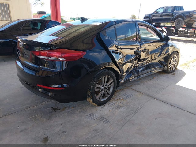 2018 Hyundai Elantra Sel მანქანა იყიდება აუქციონზე, vin: 5NPD84LF8JH255601, აუქციონის ნომერი: 44816790