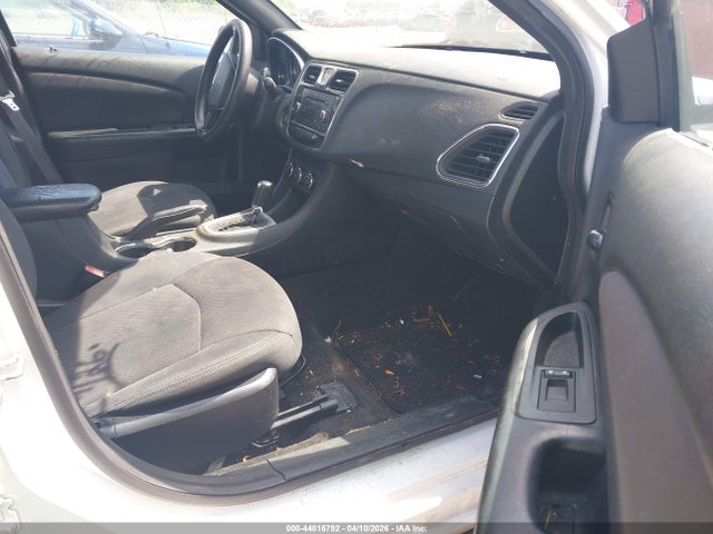 Aukcja sprzedaży 2013 Chrysler 200 Lx, vin: 1C3CCBAB5DN568872, numer aukcji: 44816792