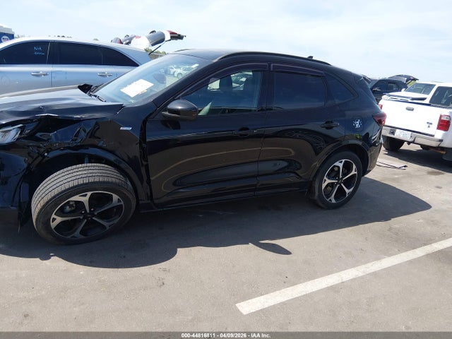 2023 Ford Escape St-line Select მანქანა იყიდება აუქციონზე, vin: 1FMCU9NA2PUA05108, აუქციონის ნომერი: 44816811