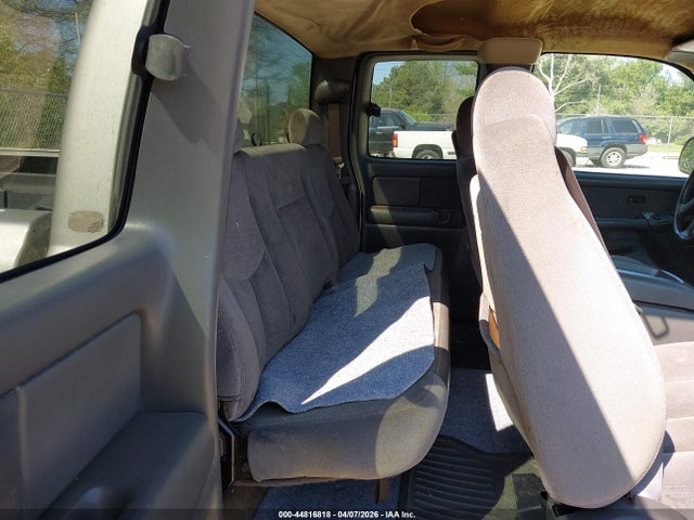 44816818 :رقم المزاد ، 2GTEC19V231123955 vin ، 2003 Gmc Sierra 1500 Sle مزاد بيع