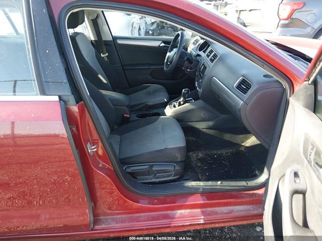 Продаж на аукціоні авто 2017 Volkswagen Jetta 1.4t S, vin: 3VW2B7AJ5HM231789, номер лоту: 44816819