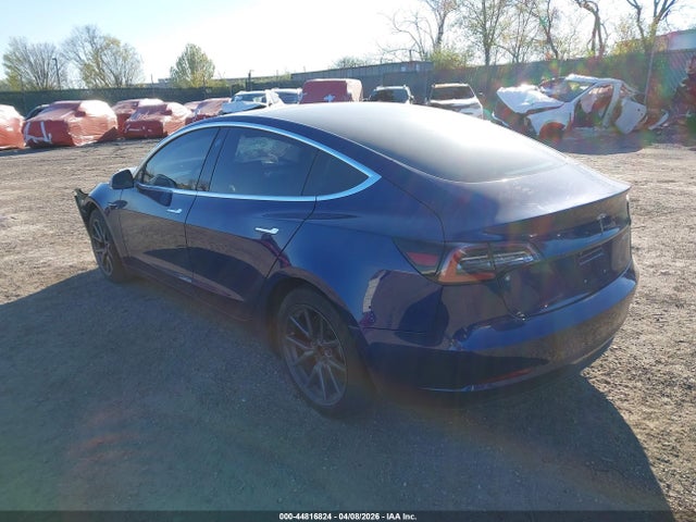 2018 Tesla Model 3 Long Range/performance მანქანა იყიდება აუქციონზე, vin: 5YJ3E1EB9JF120171, აუქციონის ნომერი: 44816824