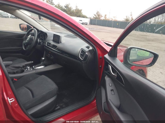 2015 Mazda Mazda3 I Sport მანქანა იყიდება აუქციონზე, vin: 3MZBM1U79FM142778, აუქციონის ნომერი: 44816849
