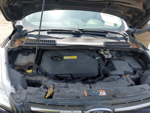 1FMCU9GX8FUB23387 Ford ESCAPE SE