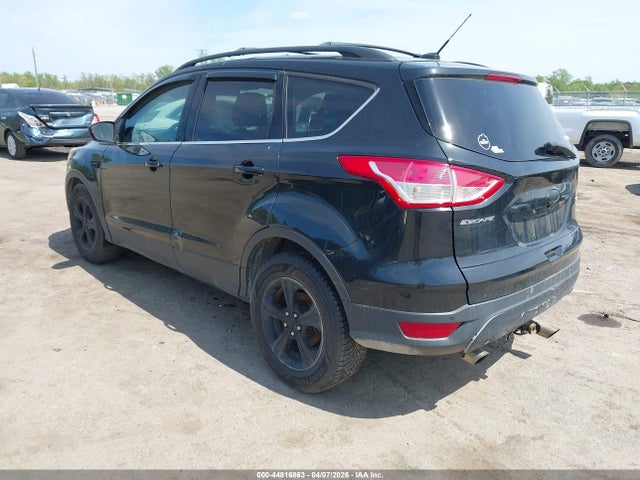 1FMCU9GX8FUB23387 Ford ESCAPE SE