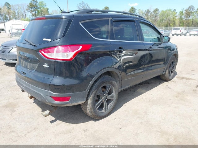 1FMCU9GX8FUB23387 Ford ESCAPE SE