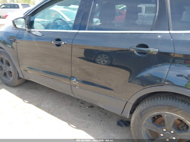 1FMCU9GX8FUB23387 Ford ESCAPE SE
