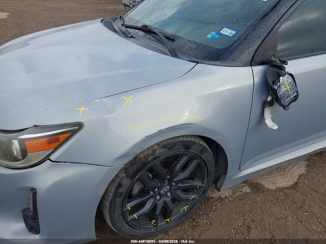 Scion Tc 10 Series 2014 JTKJF5C71E3067178 Image 6