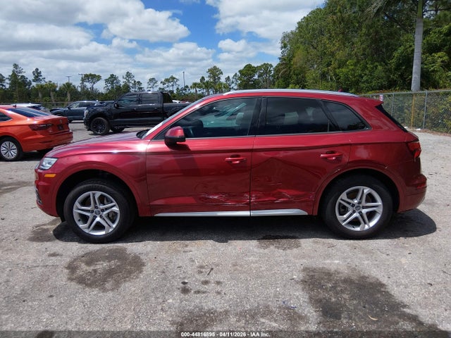 Продажа на аукционе авто 2018 Audi Q5 2.0t Premium/2.0t Tech Premium, vin: WA1ANAFY3J2110260, номер лота: 44816895