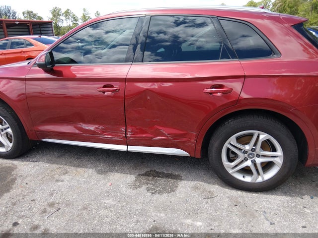 Продажа на аукционе авто 2018 Audi Q5 2.0t Premium/2.0t Tech Premium, vin: WA1ANAFY3J2110260, номер лота: 44816895