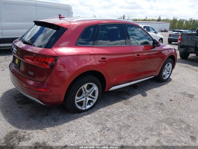 Продажа на аукционе авто 2018 Audi Q5 2.0t Premium/2.0t Tech Premium, vin: WA1ANAFY3J2110260, номер лота: 44816895