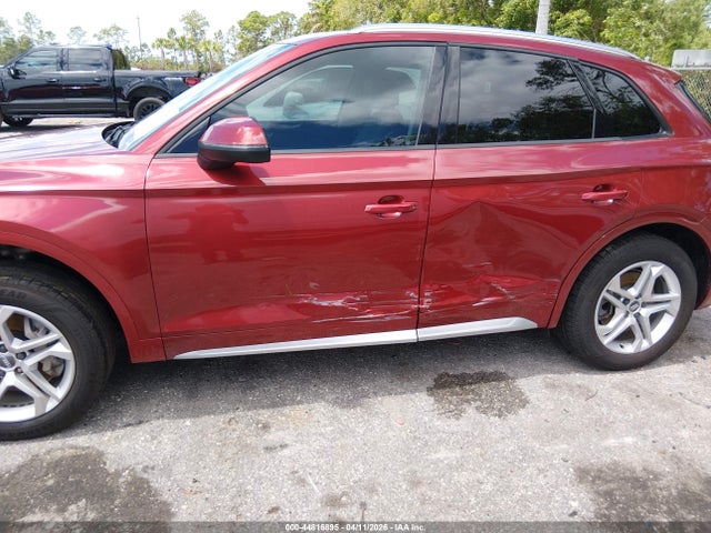 Продажа на аукционе авто 2018 Audi Q5 2.0t Premium/2.0t Tech Premium, vin: WA1ANAFY3J2110260, номер лота: 44816895