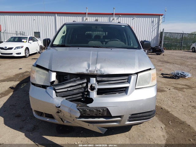 2010 Dodge Grand Caravan Se მანქანა იყიდება აუქციონზე, vin: 2D4RN4DE2AR318332, აუქციონის ნომერი: 44816903