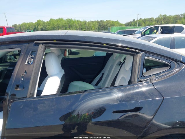 2023 Tesla Model 3 Performance Dual Motor All-wheel Drive მანქანა იყიდება აუქციონზე, vin: 5YJ3E1EC9PF672917, აუქციონის ნომერი: 44816936