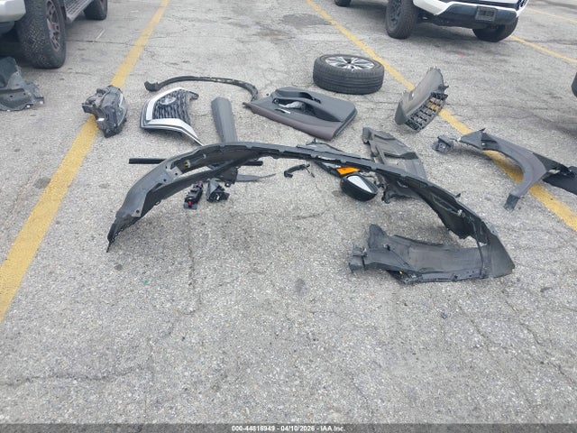 5N1BT3BA1NC693931 Nissan Rogue Sv Fwd
