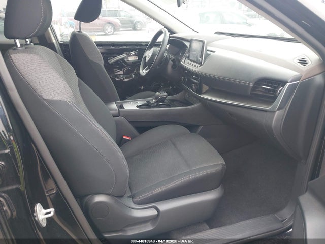 5N1BT3BA1NC693931 Nissan Rogue Sv Fwd