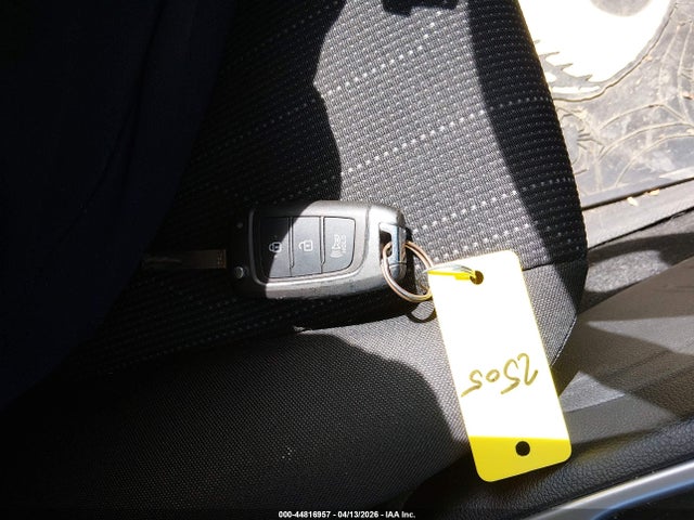 2021 HYUNDAI VENUE KMHRB8A39MU108183 Photo 10