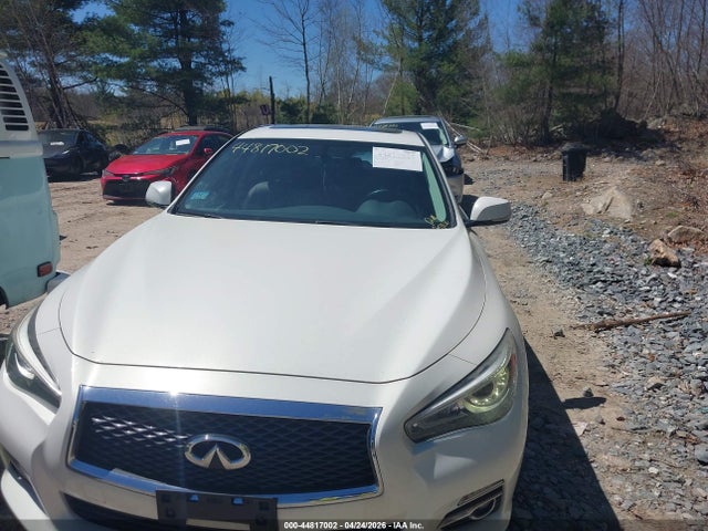 44817002 :رقم المزاد ، JN1BV7AR5FM398858 vin ، 2015 Infiniti Q50 Premium مزاد بيع