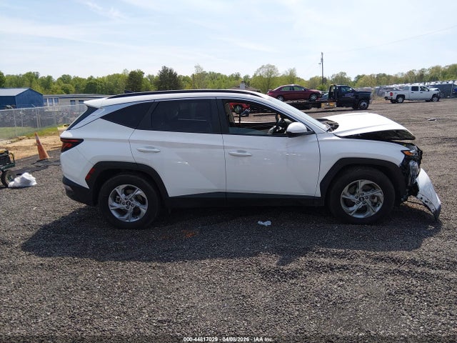 2024 Hyundai Tucson Sel მანქანა იყიდება აუქციონზე, vin: 5NMJB3DE0RH371386, აუქციონის ნომერი: 44817029