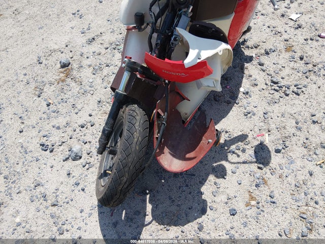 44817038 :رقم المزاد ، JH2AF7711SK801139 vin ، 2025 Honda Ncw50 مزاد بيع