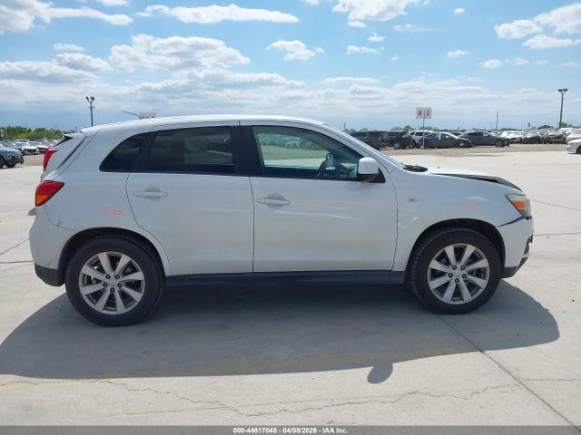 4A4AP3AU6EE006228 Mitsubishi Outlander Sport Es