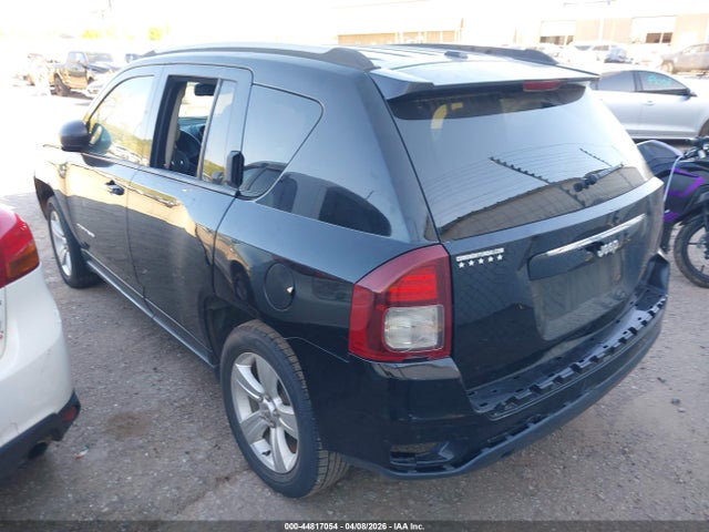 2016 JEEP COMPASS 1C4NJCBA6GD705706 Photo 2